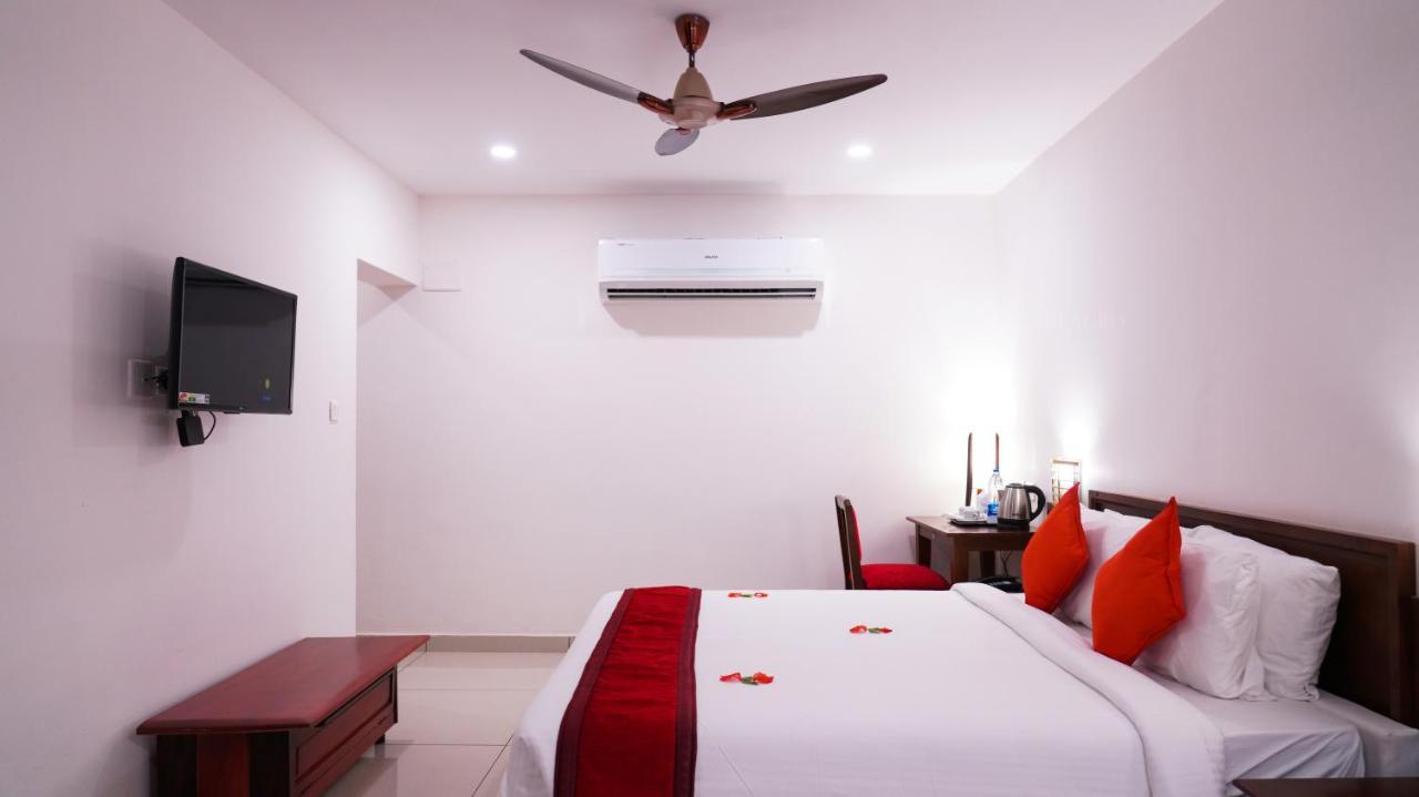 Hotel Ktdc Ripple Land, Alappuzha Esterno foto