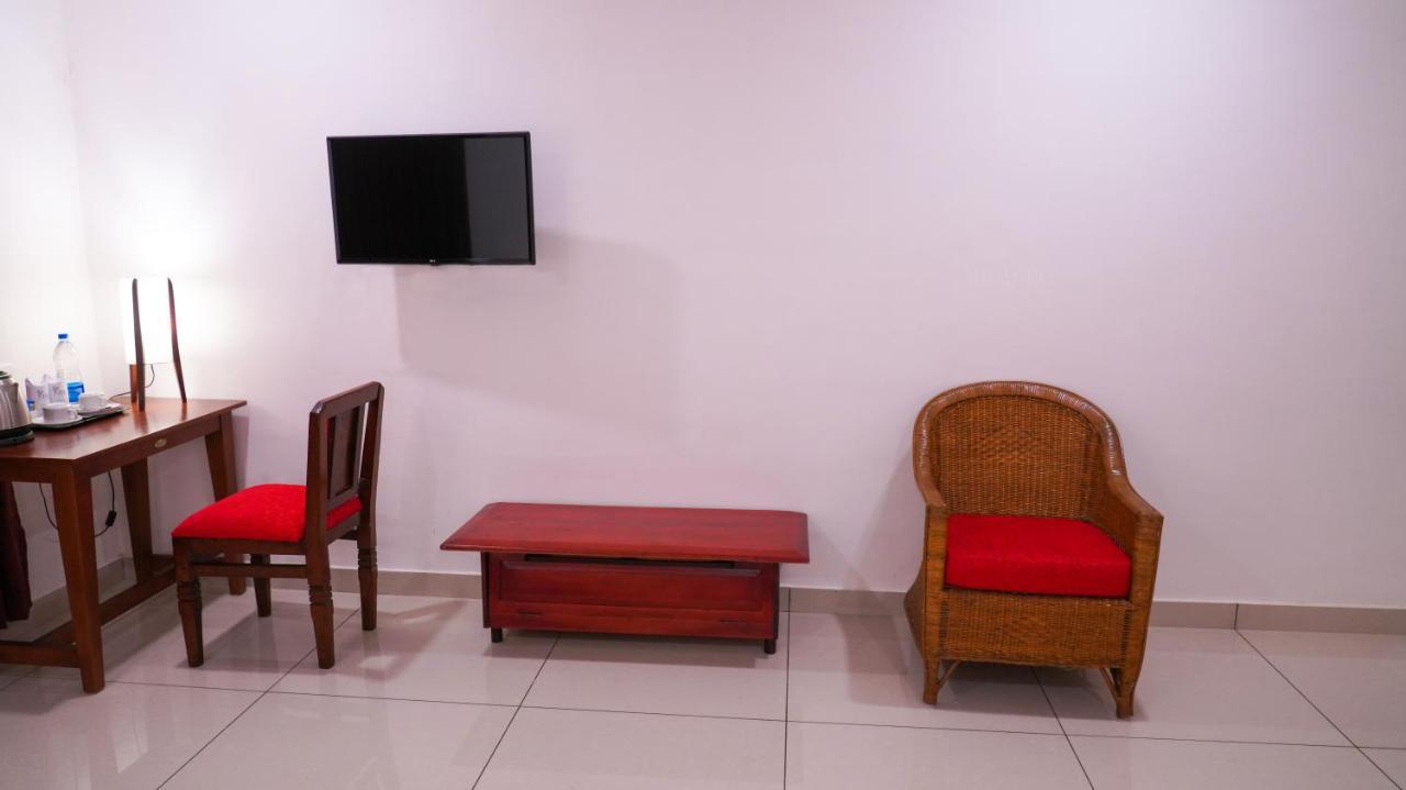 Hotel Ktdc Ripple Land, Alappuzha Esterno foto
